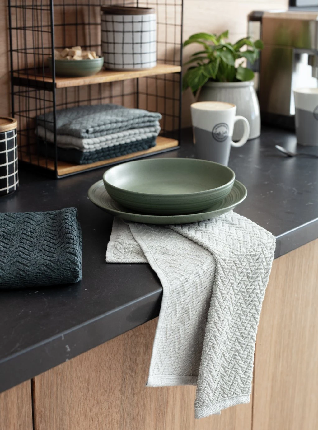 Habitat Zig Zag Terry Pack of 5 Tea Towels Habitat Zig Zag Terry Pack Of 5 Tea Towels -Habitat Furni Sales 1185182 R Z001C