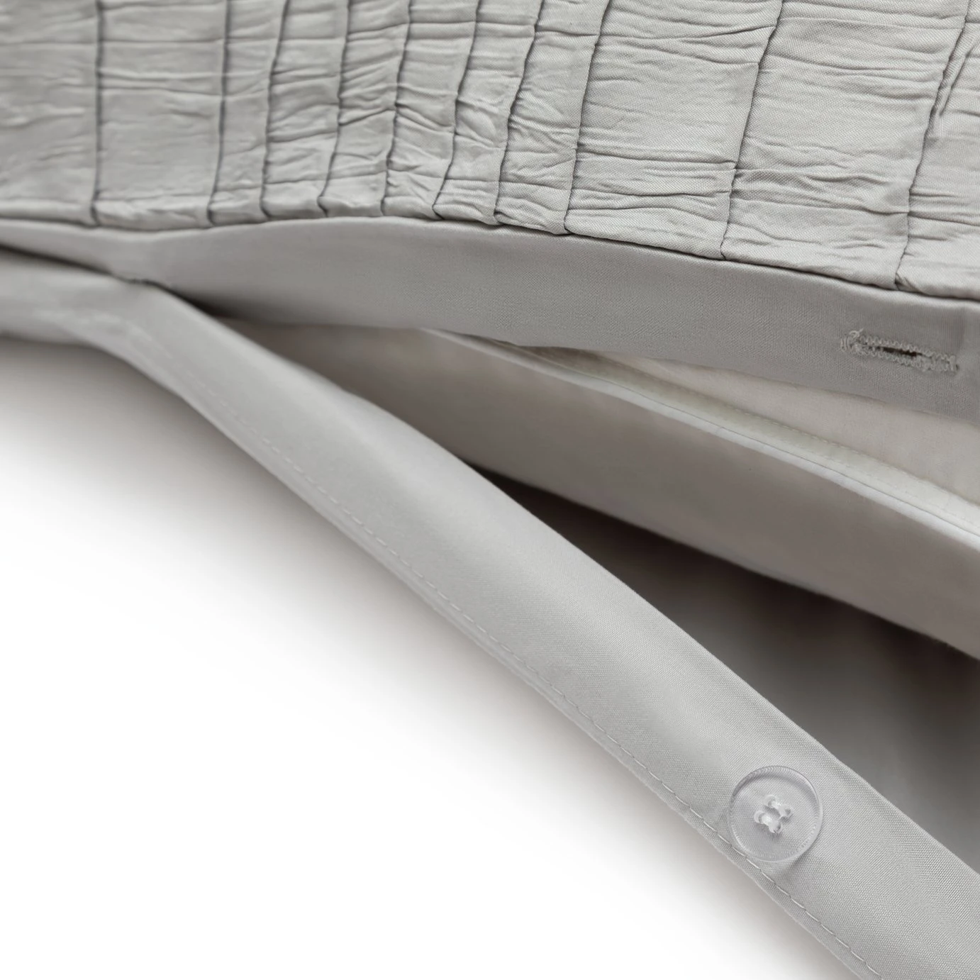 Habitat Crinkle Grey Bedding Set - Single Habitat Crinkle Grey Bedding Set - Single -Habitat Furni Sales 1232420 R Z004A