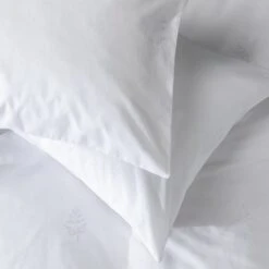 Habitat Cotton Embroidered Leaf White Bedding Set- Single -Habitat Furni Sales 1232994 R Z003A