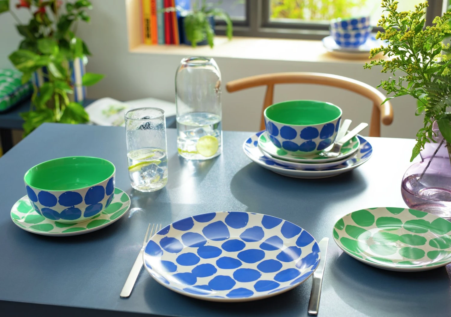 Habitat Abstract 12 Piece Stoneware Dinner Set Habitat Abstract 12 Piece Stoneware Dinner Set -Habitat Furni Sales 1304963 R Z001C