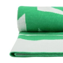 Habitat Floral Pattern Knit Throw - White & Green -125x150cm -Habitat Furni Sales 1953716 R Z002A