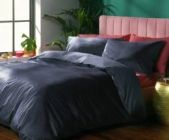 Habitat Plain Velvet Navy Bedding Set - Double -Habitat Furni Sales 2063241 R Z004A