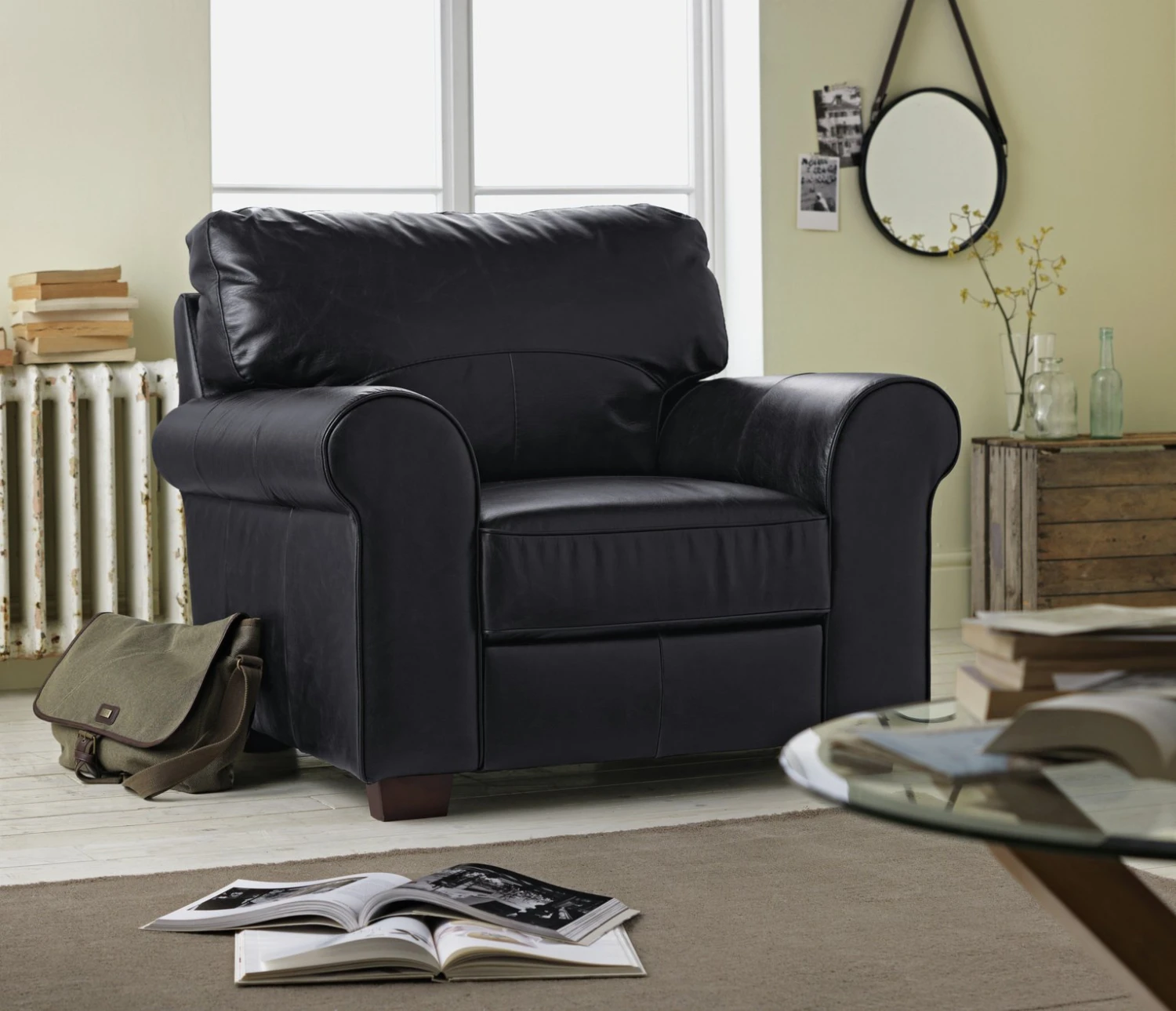 Habitat Salisbury Leather Armchair - Chocolate Habitat Salisbury Leather Armchair - Chocolate -Habitat Furni Sales 3384400 R Z001C