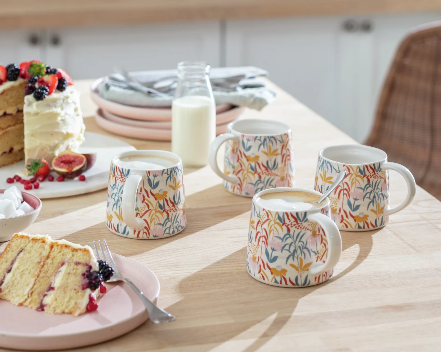 Habitat Floral Ripple Set of 4 Mugs Habitat Floral Ripple Set Of 4 Mugs -Habitat Furni Sales 4544421 R Z001C