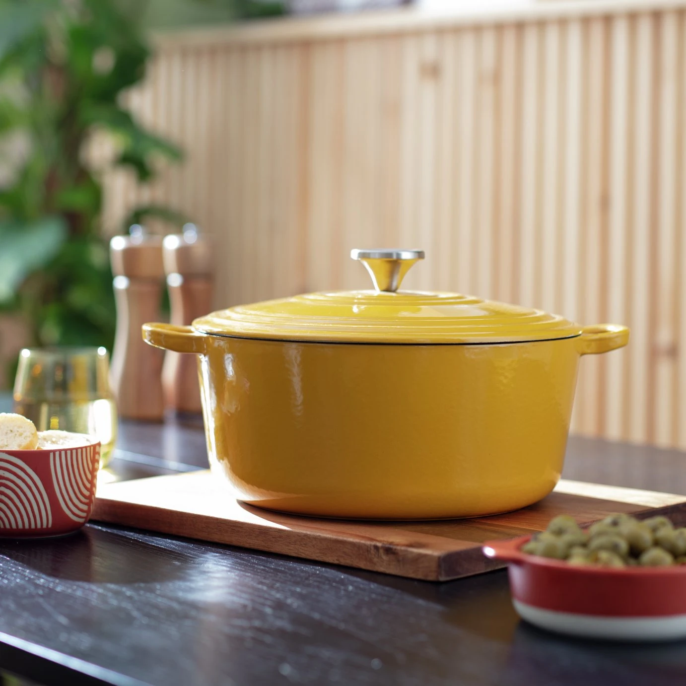 Habitat Global 5.3 Litre Cast Iron Casserole Dish - Yellow Habitat Global 5.3 Litre Cast Iron Casserole Dish - Yellow -Habitat Furni Sales 6609625 R Z002C