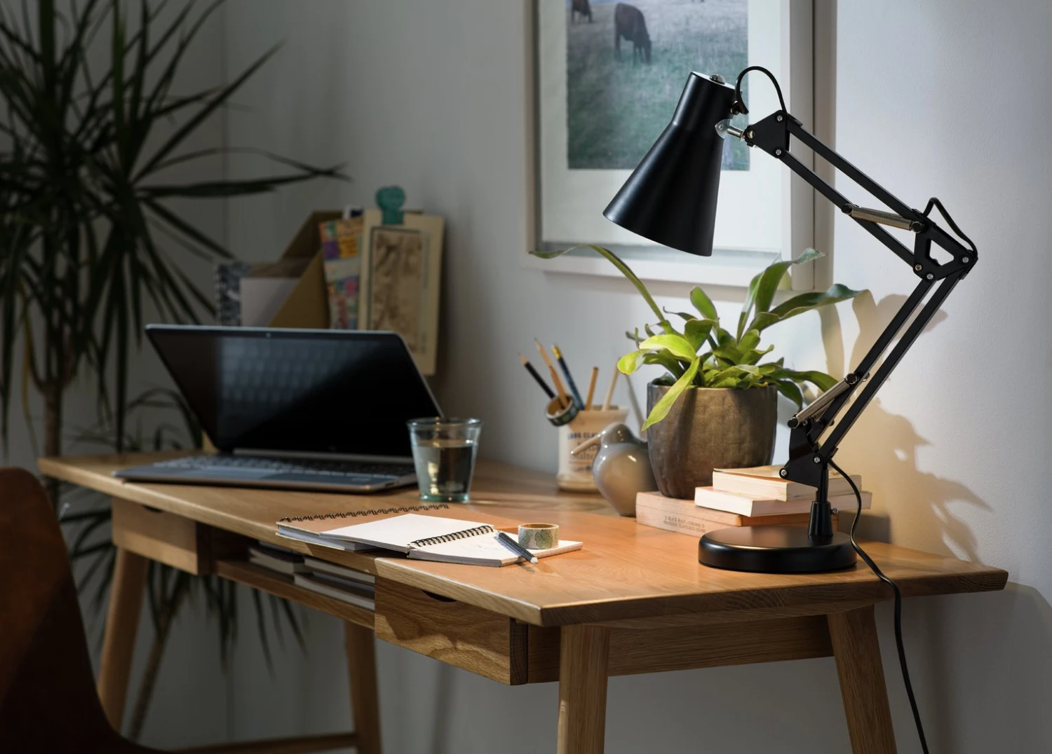 Habitat Swing Arm Desk Lamp - Matt Black Habitat Swing Arm Desk Lamp - Matt Black -Habitat Furni Sales 7073841 R Z002C