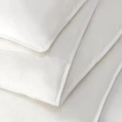 Habitat Duck Feather 10.5 Tog Duvet - Single -Habitat Furni Sales 7543429 R Z003C