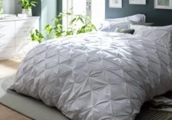 Habitat Hadley Pintuck White Bedding Set - Double -Habitat Furni Sales 8108612 R Z004A
