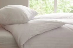 Habitat Feels Like Down 10.5 Tog Duvet - Double -Habitat Furni Sales 8143691 R Z009C