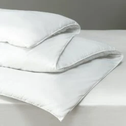 Habitat Supersoft Washable 13.5 Tog Duvet - Single -Habitat Furni Sales 8356275 R Z003A