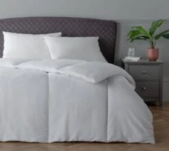 Habitat Supersoft Washable 10.5 Tog Duvet - Single -Habitat Furni Sales 8367635 R Z007C