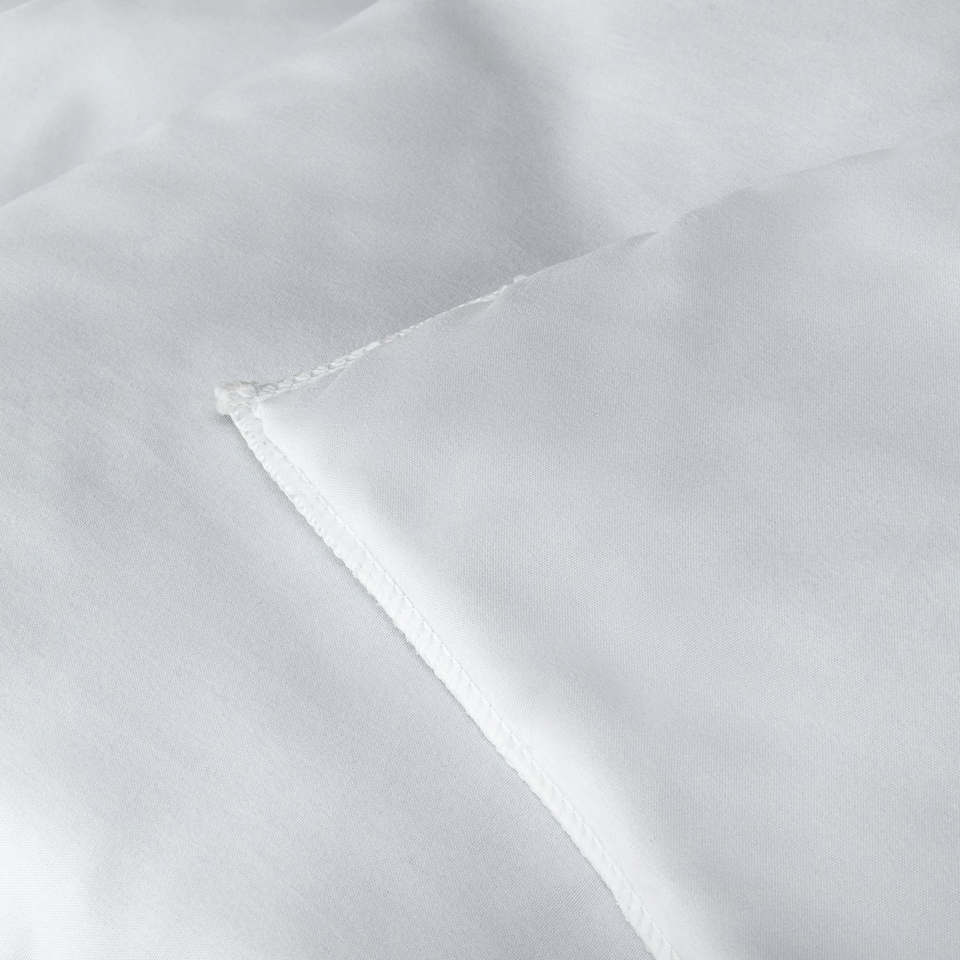 Habitat Supersoft Washable 4.5 Tog Duvet - Single Habitat Supersoft Washable 4.5 Tog Duvet - Single -Habitat Furni Sales 8374192 R Z006C