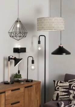 Habitat Rayner Industrial Floor Lamp - Black 5 Habitat Rayner Industrial Floor Lamp - Black -Habitat Furni Sales 8438399 R Z002C