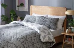 Habitat Stockholm Diamond Dash Grey Bedding Set - Single -Habitat Furni Sales 8671022 R Z005A
