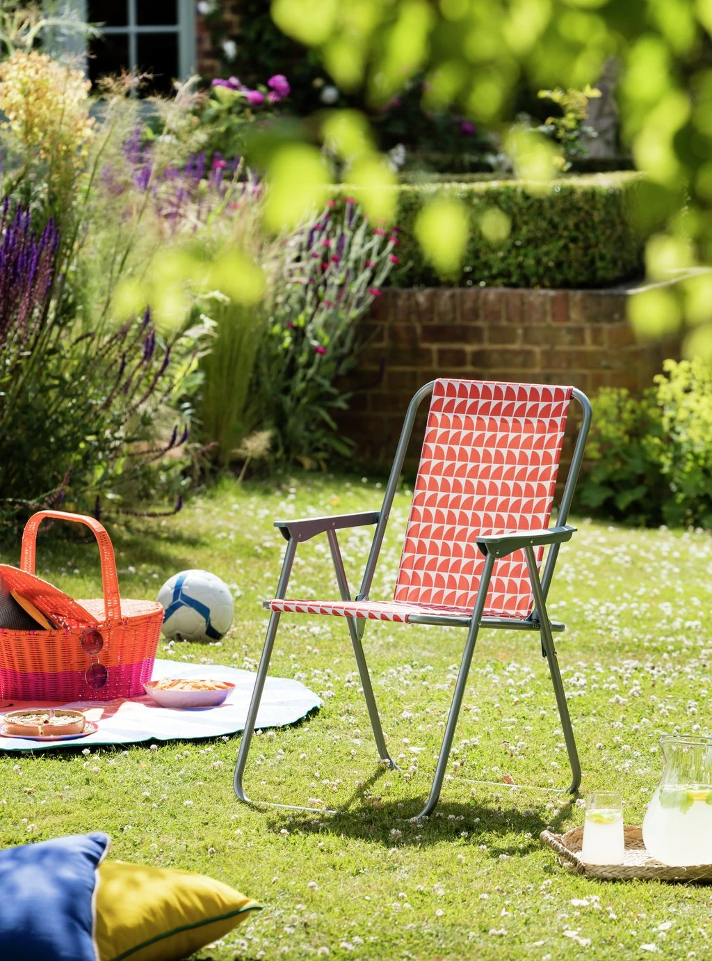 Habitat Folding Metal Garden Chair - Grey Habitat Folding Metal Garden Chair - Grey -Habitat Furni Sales 8991609 R Z001C