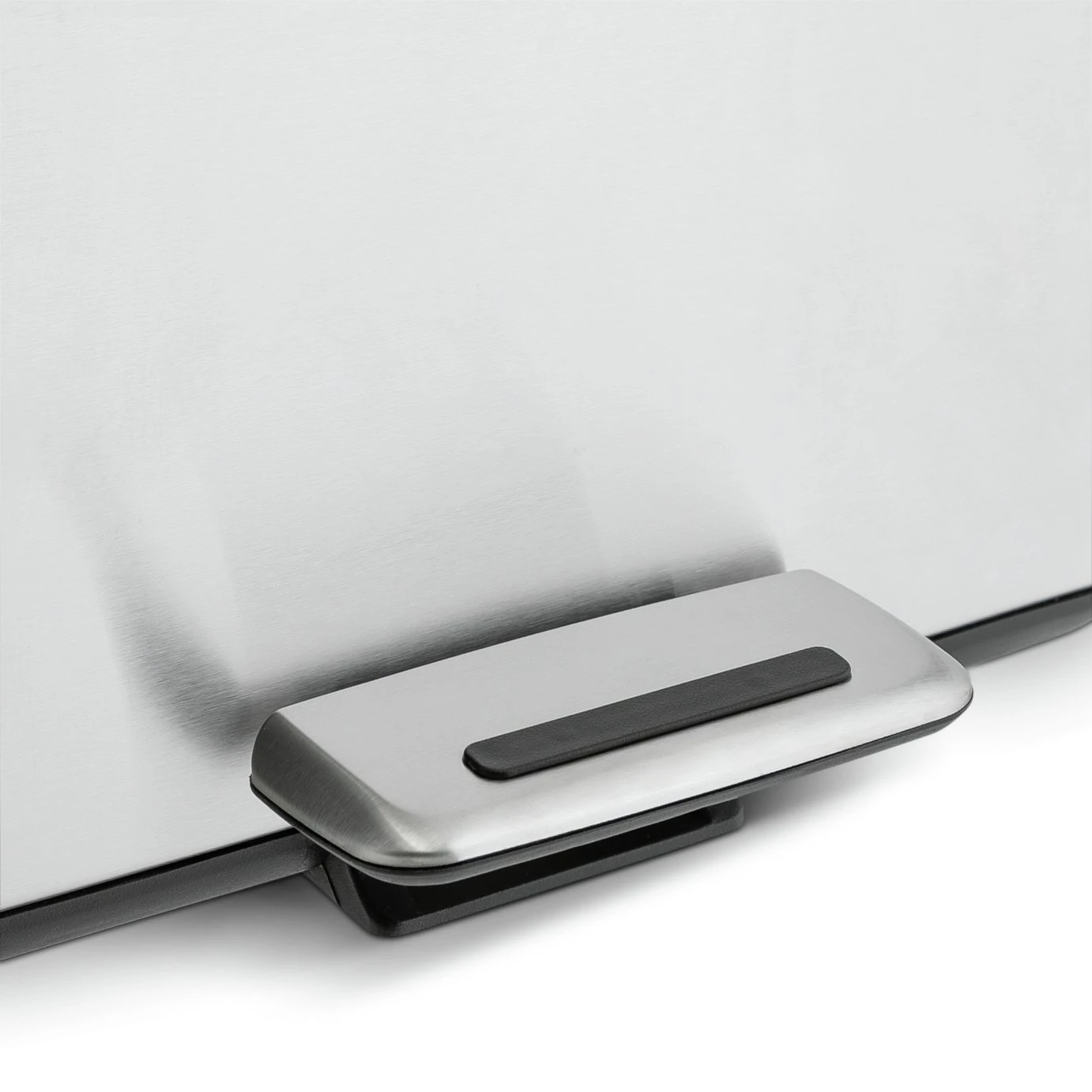 Habitat 30 Litre Modern Rectangular Bin - silver Habitat 30 Litre Modern Rectangular Bin - Silver -Habitat Furni Sales 9212693 R Z003A