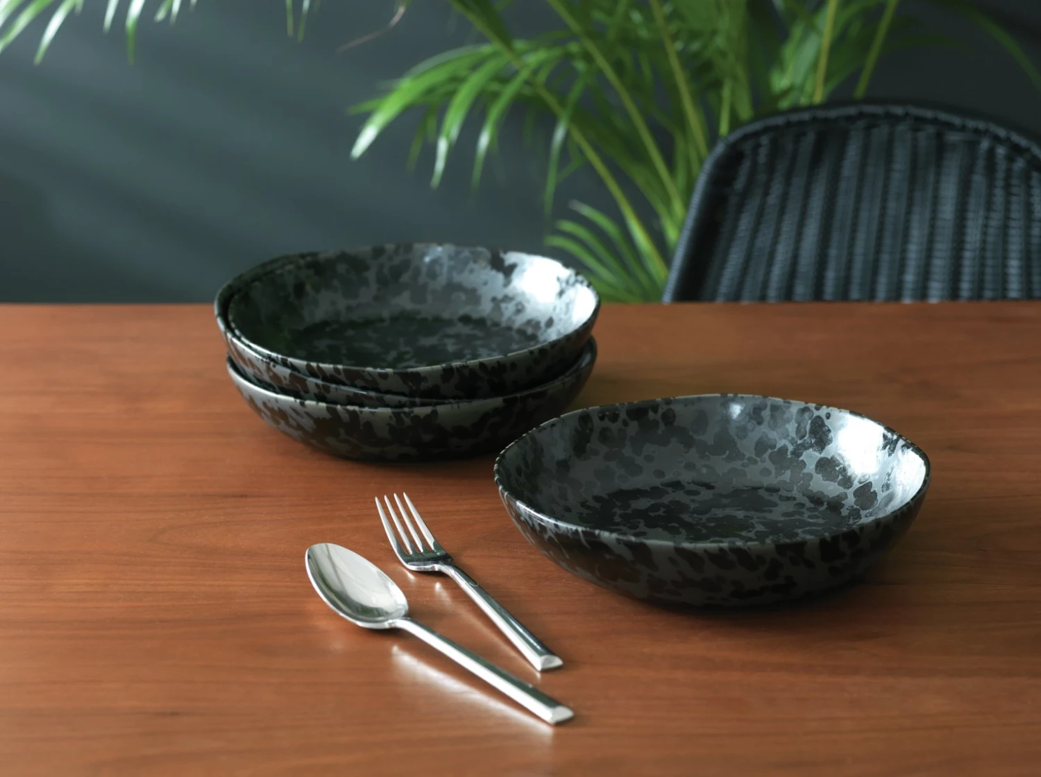 Habitat Preto 4 Piece Stoneware Pasta Bowls - Black Habitat Preto 4 Piece Stoneware Pasta Bowls - Black -Habitat Furni Sales 9310791 R Z002C