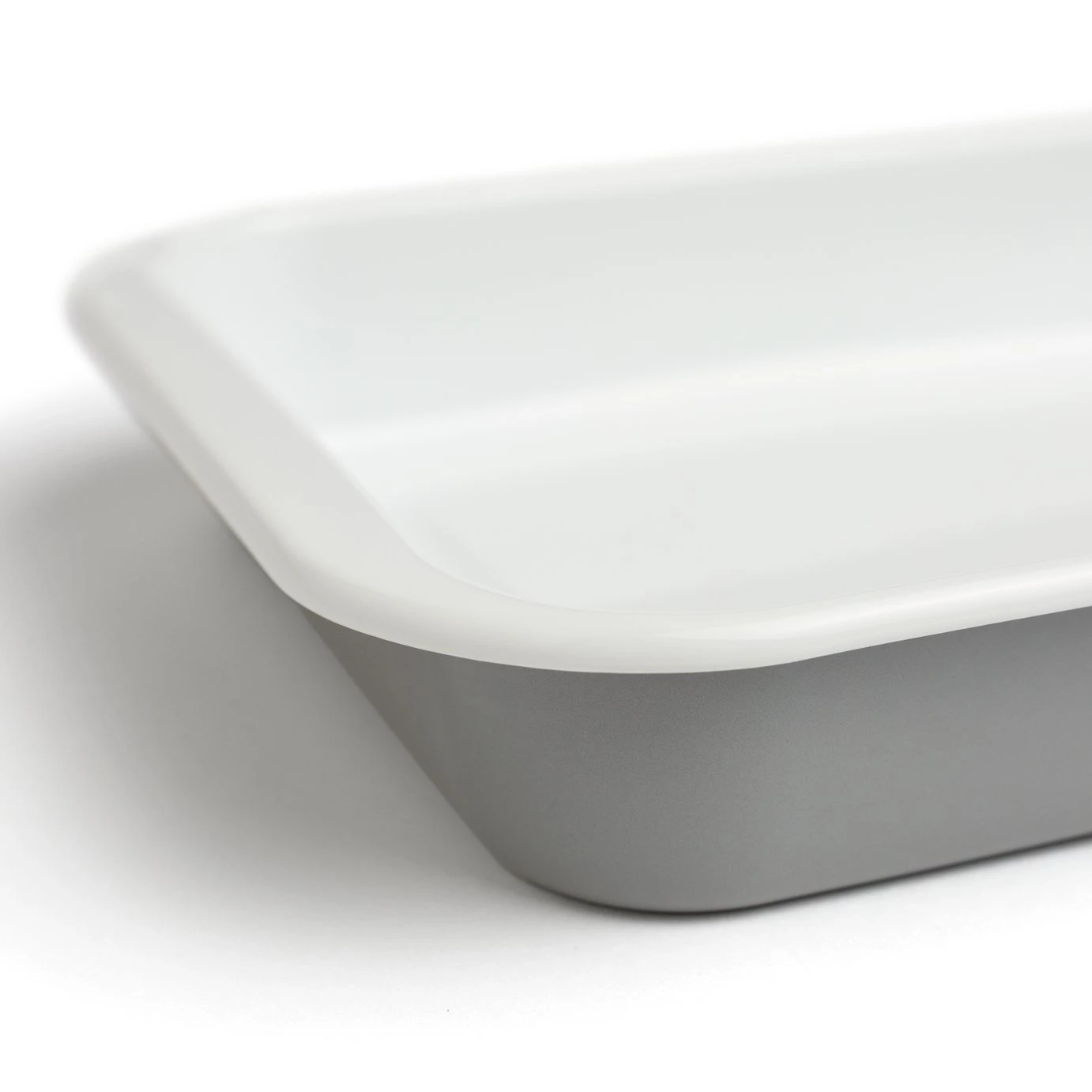 Habitat Set of 2 Enamel Oven Tray Roaster Set Habitat Set Of 2 Enamel Oven Tray Roaster Set -Habitat Furni Sales 9340462 R Z002A