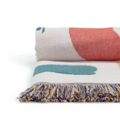 Habitat Studio Squiggle Cotton Throw - Multicoloured 2 Habitat Studio Squiggle Cotton Throw - Multicoloured -Habitat Furni Sales 9340541 R Z002A