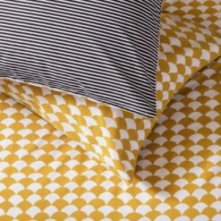 Habitat Cotton Scallop Yellow Reversible Bedding Set -Double -Habitat Furni Sales 9377428 R Z003A
