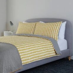 Habitat Cotton Scallop Yellow Reversible Bedding Set -Double -Habitat Furni Sales 9377428 R Z005A
