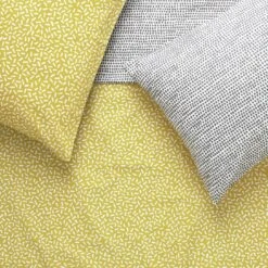 Habitat Betsy Yellow & White Reversible Bedding Set - Single -Habitat Furni Sales 9378623 R Z003A