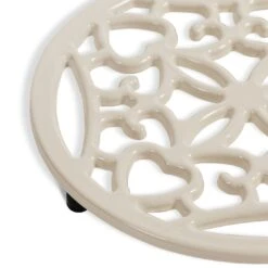 Habitat Cast Iron Trivet - Cream -Habitat Furni Sales 9492176 R Z003A