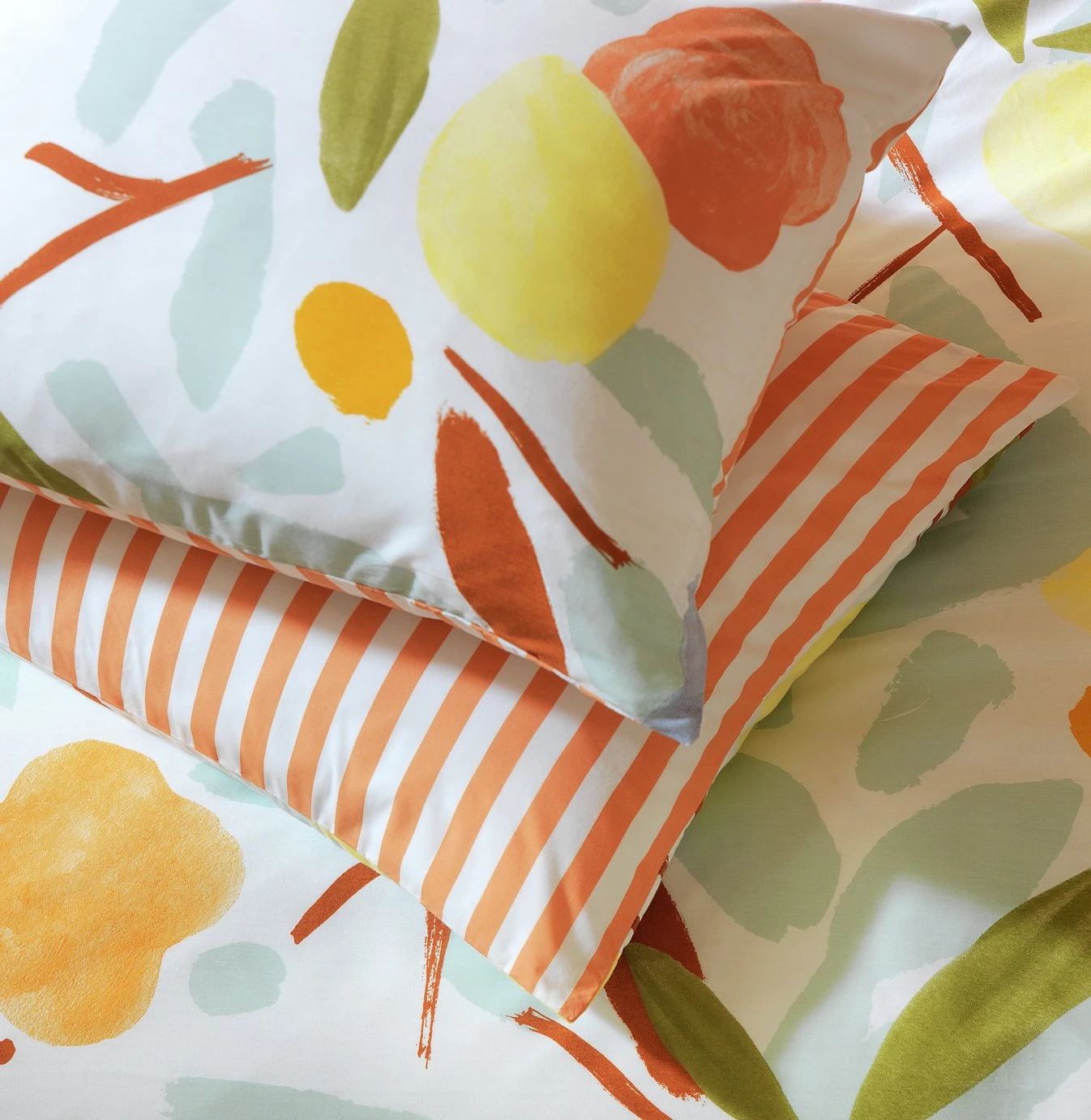 Habitat Panel Stripe Print Multicolour Bedding Set - Single Habitat Panel Stripe Print Multicolour Bedding Set - Single -Habitat Furni Sales 9584297 R Z004C