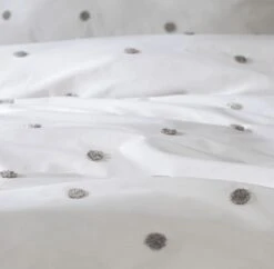 Habitat Tufted Spot White & Grey Bedding Set - Single -Habitat Furni Sales 9625826 R Z005A