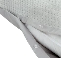 Habitat Pinsonic Velvet Plain Grey Bedding Set - Double -Habitat Furni Sales 9649338 R Z004A